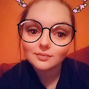 Meet your Posher, Hailey